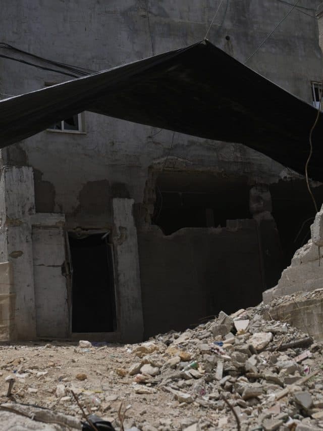 IsraelтАУHamas War: рдЗрдЬрд░рд╛рдЗрд▓ рдиреЗ рдЧрд╛рдЬрд╛ рдкрдЯреНрдЯреА рдореЗрдВ рд╕реНрдХреВрд▓ рдХреЗ рдЕрдВрджрд░ рдХрд┐рдпрд╛ рд╣рдорд▓рд╛, 39 рдХреА рдореМрдд