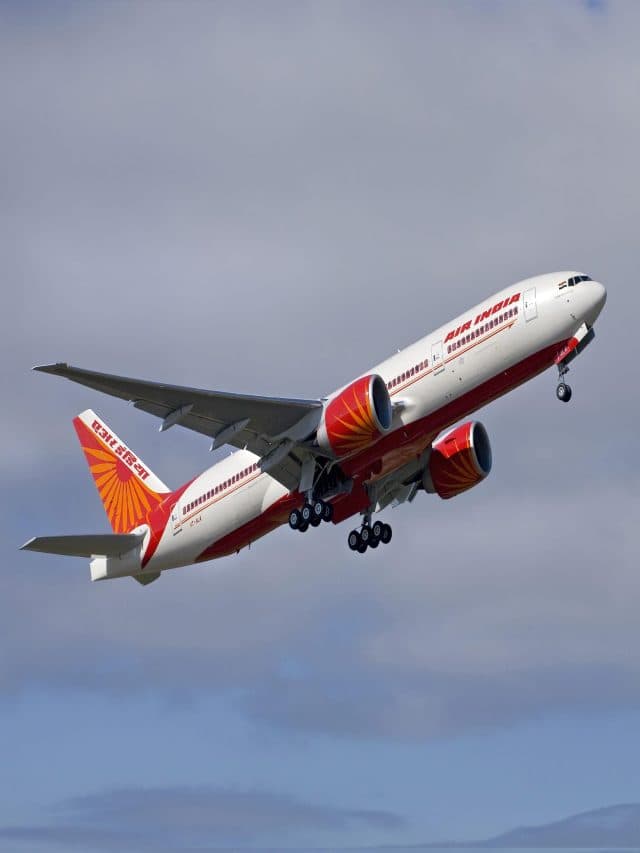 Air India की फ्लाइट में परोसा गया कच्चा खाना?
