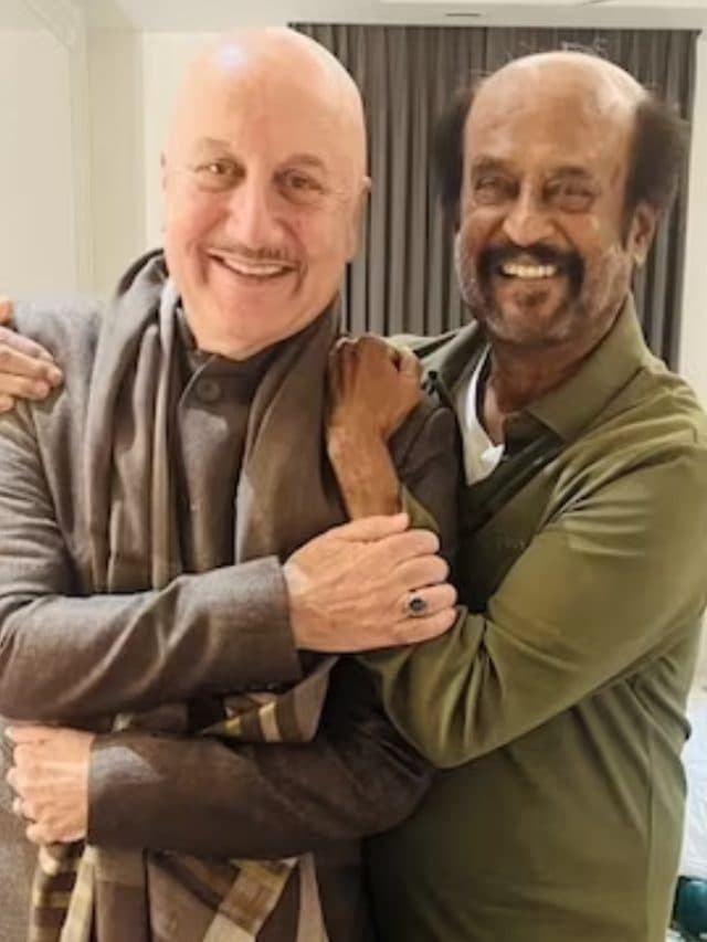 VIDEO: Rajinikanth की तारीफ में अनुपम खेर ने तारीफों के बांधे पुल, ‘थलाइवा’ ने दिया ये रिएक्शन