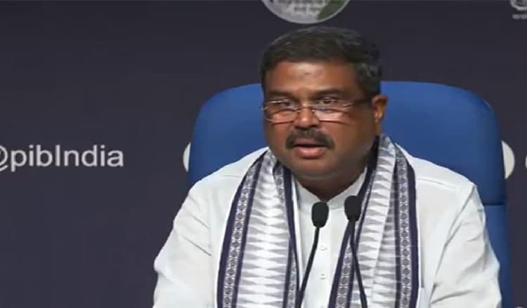 NEET Paper Leak: नीट PG प्रवेश परीक्षा स्थगित, NTA के डीजी सुबोध कुमार को हटाया गया, पेपर लीक मामले में सरकार की बड़ी कार्रवाई