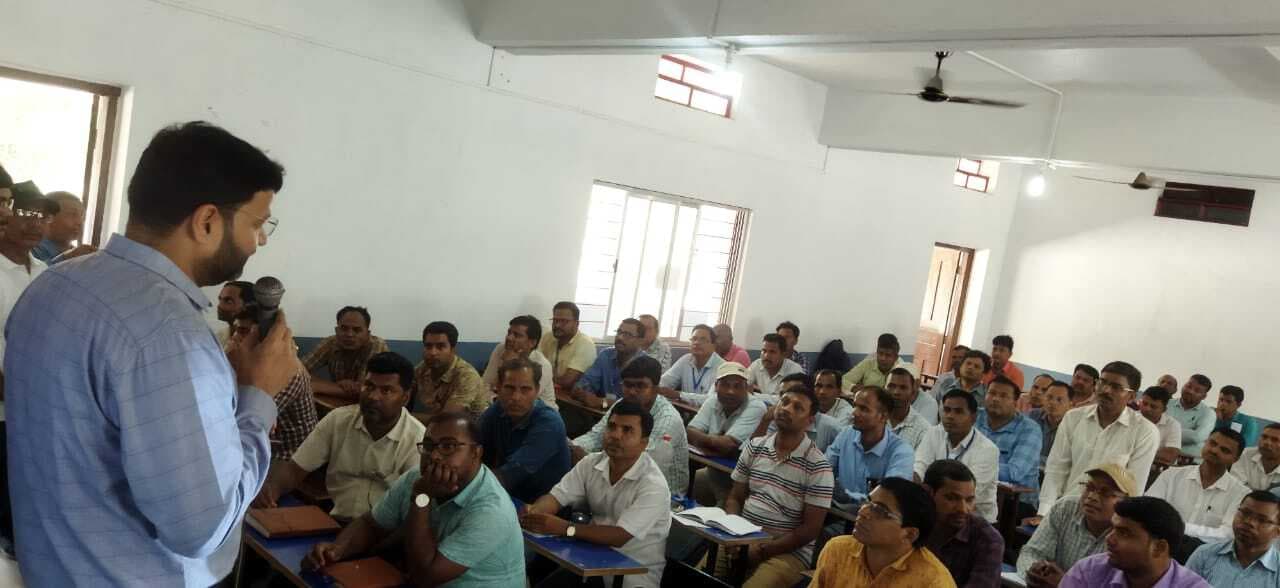 मतगणना कर्मियों को दिया गया प्रशिक्षण