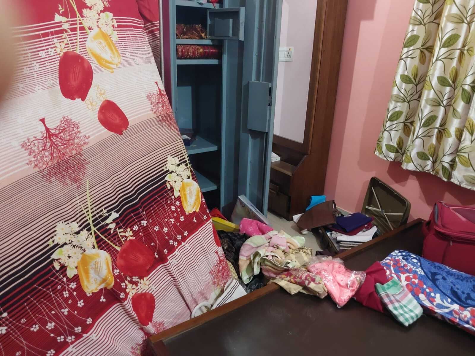 चानो के बंद घर से नगद समेत 10.50 लाख की चोरी