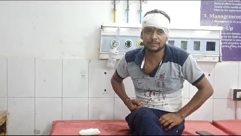 बदमाशों ने आइसक्रीम विक्रेता को पीटकर किया घायल