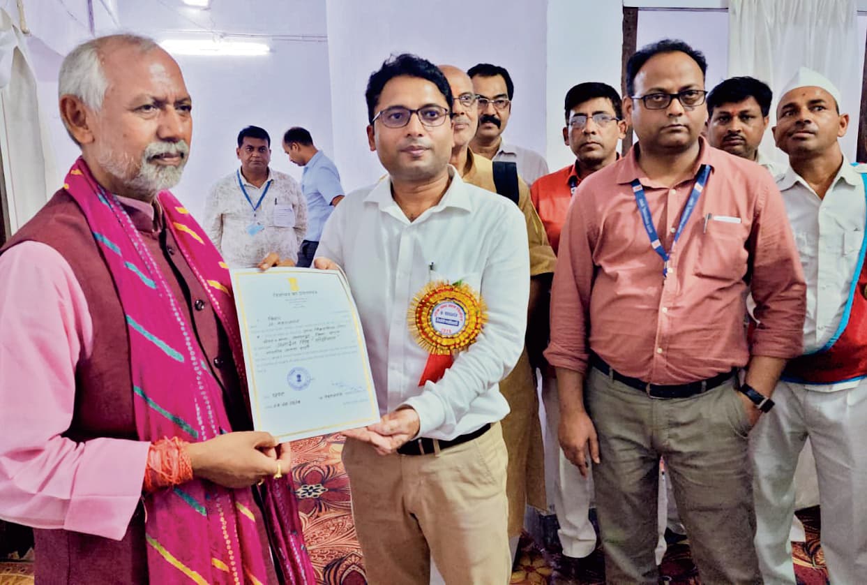 शुरू से अंत तक बढ़त बनाये रहे सीग्रीवाल, महाराजगंज से जीत की लगायी हैट्रिक