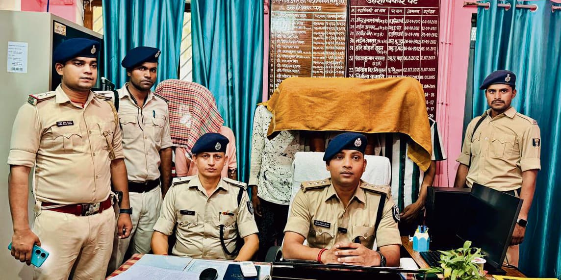 पांच लुटेरे पुलिस के हत्थे चढ़े