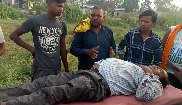 भुरुंगिया में सड़क हादसे में ओवरमैन घायल