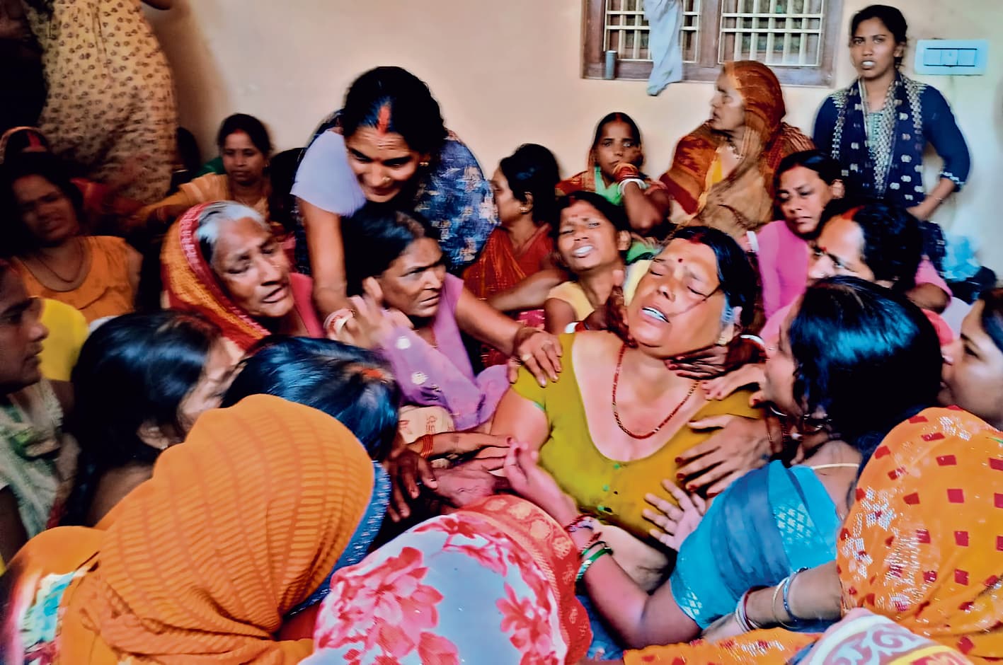 गंगा नदी में मिला चार दिनों से लापता युवक का शव, परिजनों में मचा कोहराम