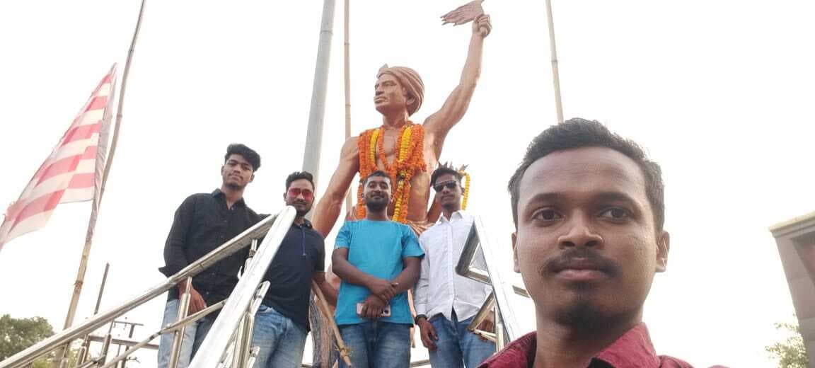 भगवान बिरसा की शहादत हम सभी के लिए प्रेरणा के समान : उपायुक्त