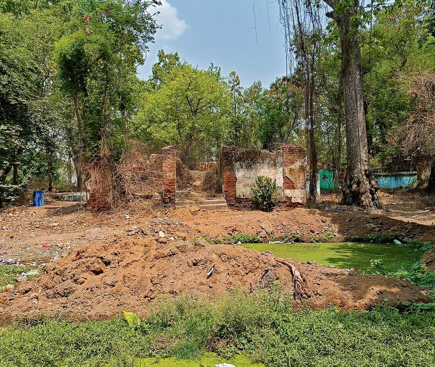 बे-आमदनी हुआ खास महल, तो हो गया खस्ताहाल, अब नहीं रहा कोषागार