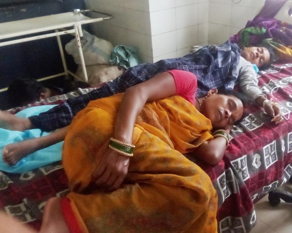 असामाजिक तत्वों ने ग्रामीणों के साथ की मारपीट, कई घायल