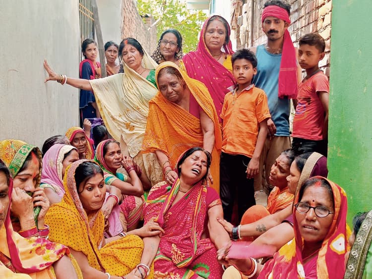 दो वाहनों की टक्कर में युवक की मौत