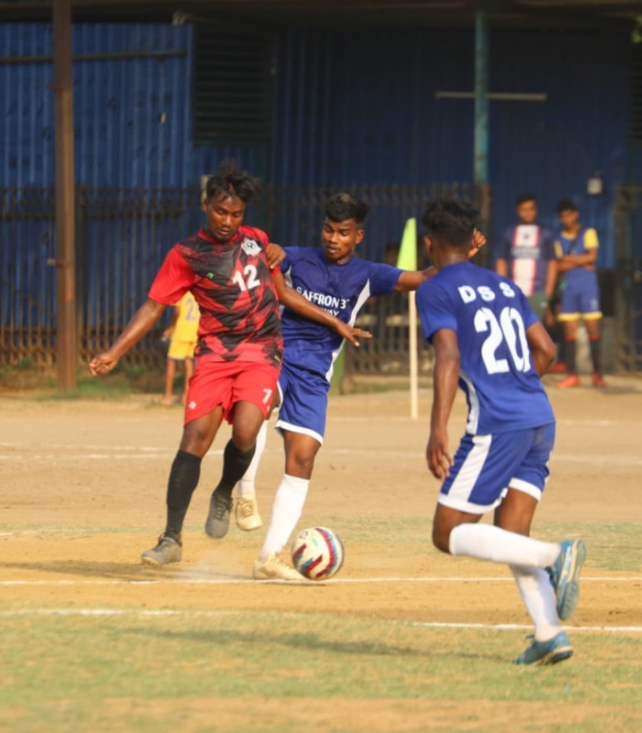 डोबो संग्राम संघ ने स्माइल क्लब को 1-1 गोल की बराबरी पर रोका