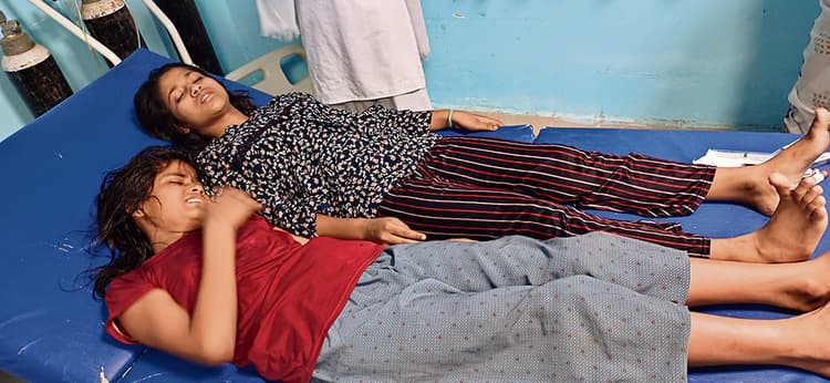 हीट वेव से कस्तूरबा छात्रावास में चार छात्राएं बेहोश