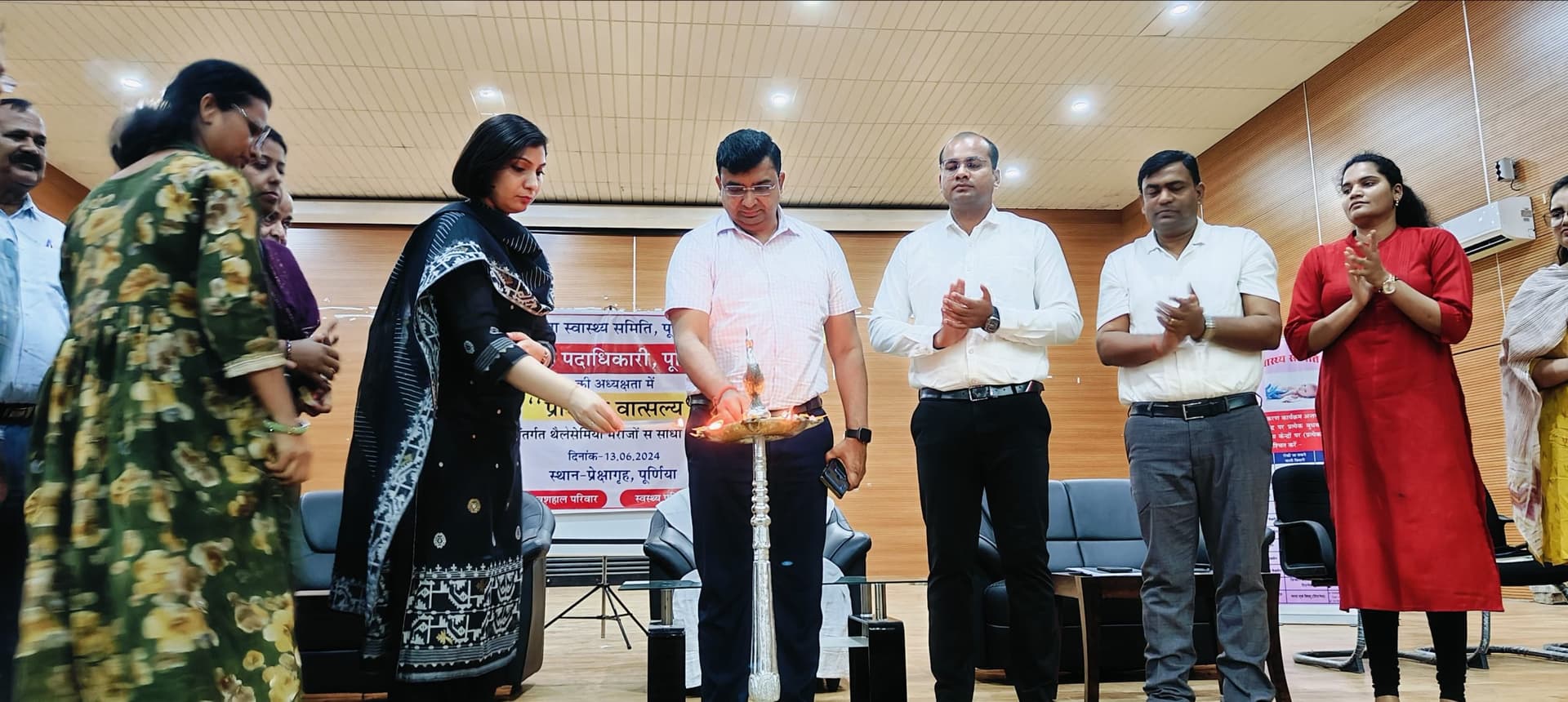 थैलेसीमिया के मरीजों के स्थायी समाधान की दिशा में डीएम ने की नयी पहल