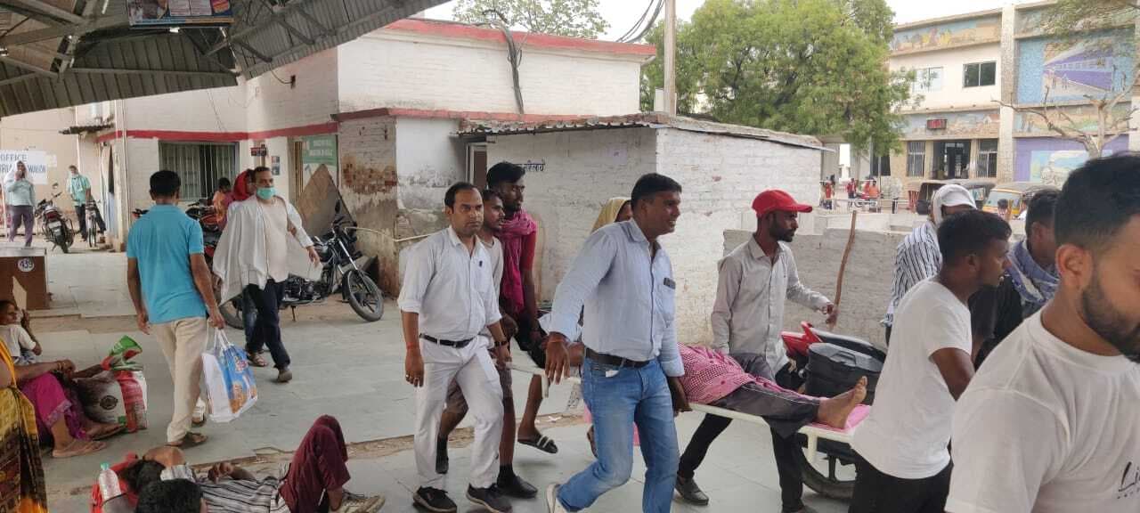 दर्शन-पूजन करने आये 25 से अधिक पर्यटक बीमार, एक मगध मेडिकल में भर्ती