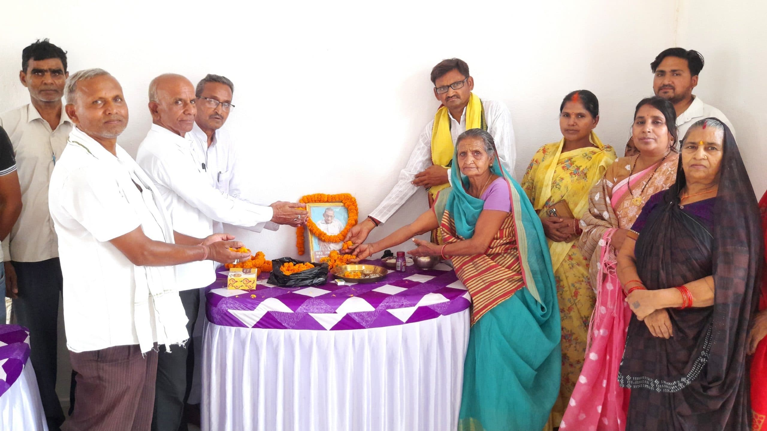 शिक्षाविद प्रधानाध्यापक की जयंती मनायी