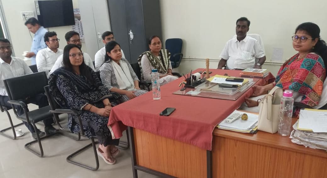 राष्ट्रीय लोक अदालत में अधिकाधिक केसों के निष्पादन पर जोर