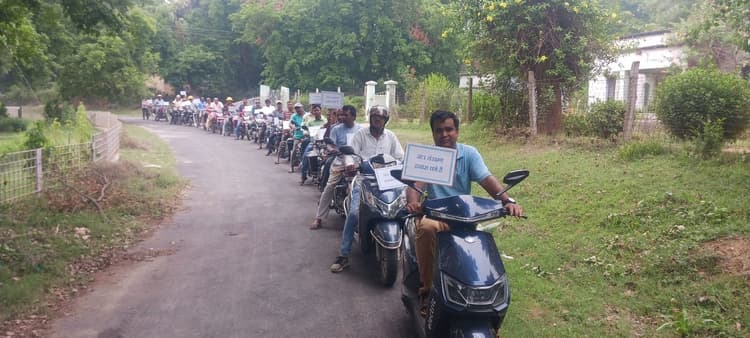 चिरेका में जल संरक्षण के लिए निकली जागरुकता रैली