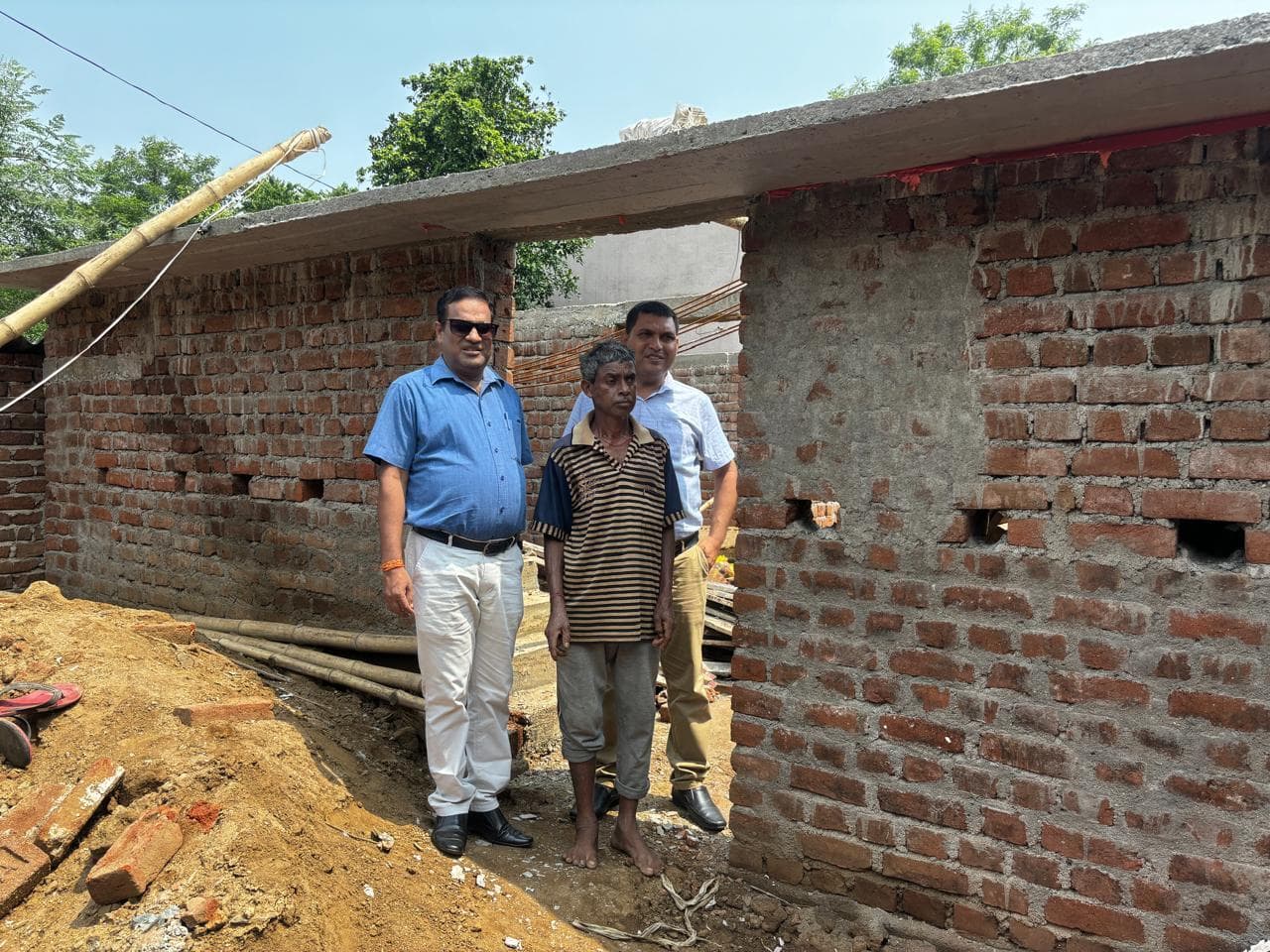 डीपीओ ने बलियापुर में किया योजनाओं का निरीक्षण