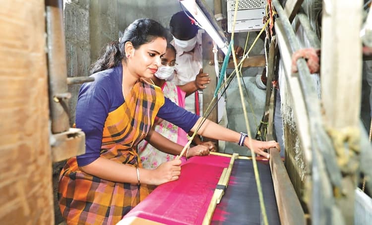 जियोमार्ट पर मिलेंगे झारखंड के शानदार शिल्प, राज्य सरकार से मिलाया हाथ