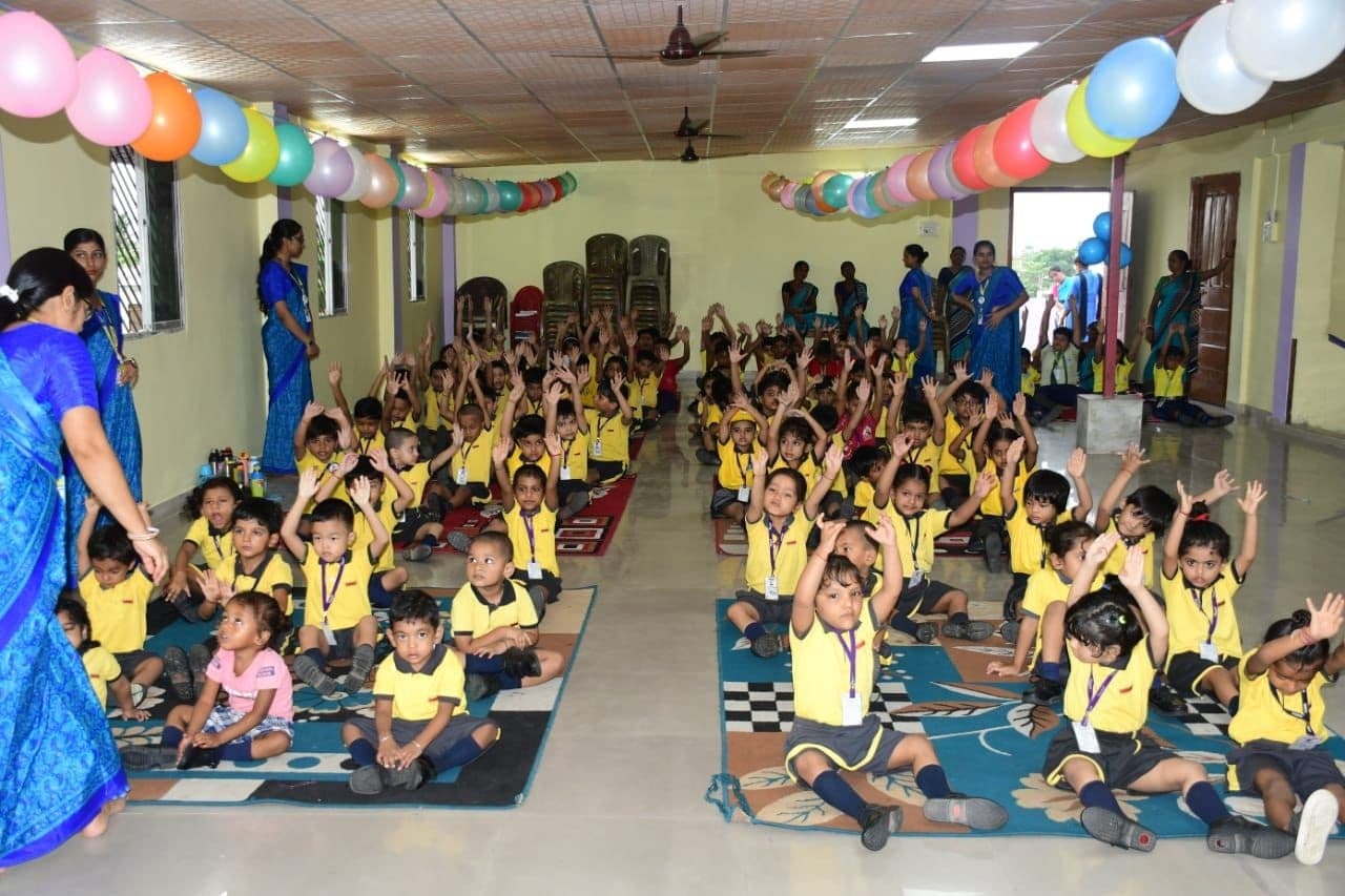 समर कैंप को यादगार बनाने में जुटा किड्जी जॉनी व माउंट लिटेरा स्कूल