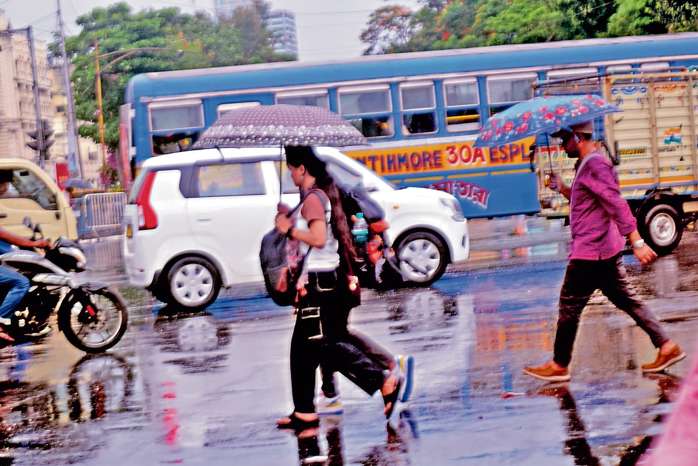 बदला मौसम, आज से दक्षिण बंगाल के कई जिलों में हो सकती है भारी बारिश