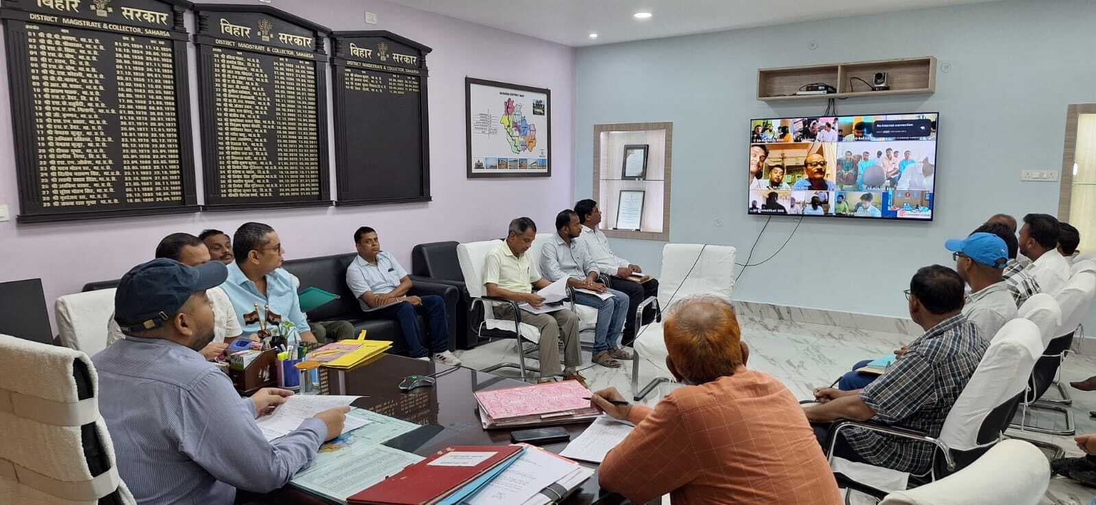 तटबंधों के निरंतर पर्यवेक्षण व सुरक्षा को लेकर ठोस कार्रवाई करें सीओ