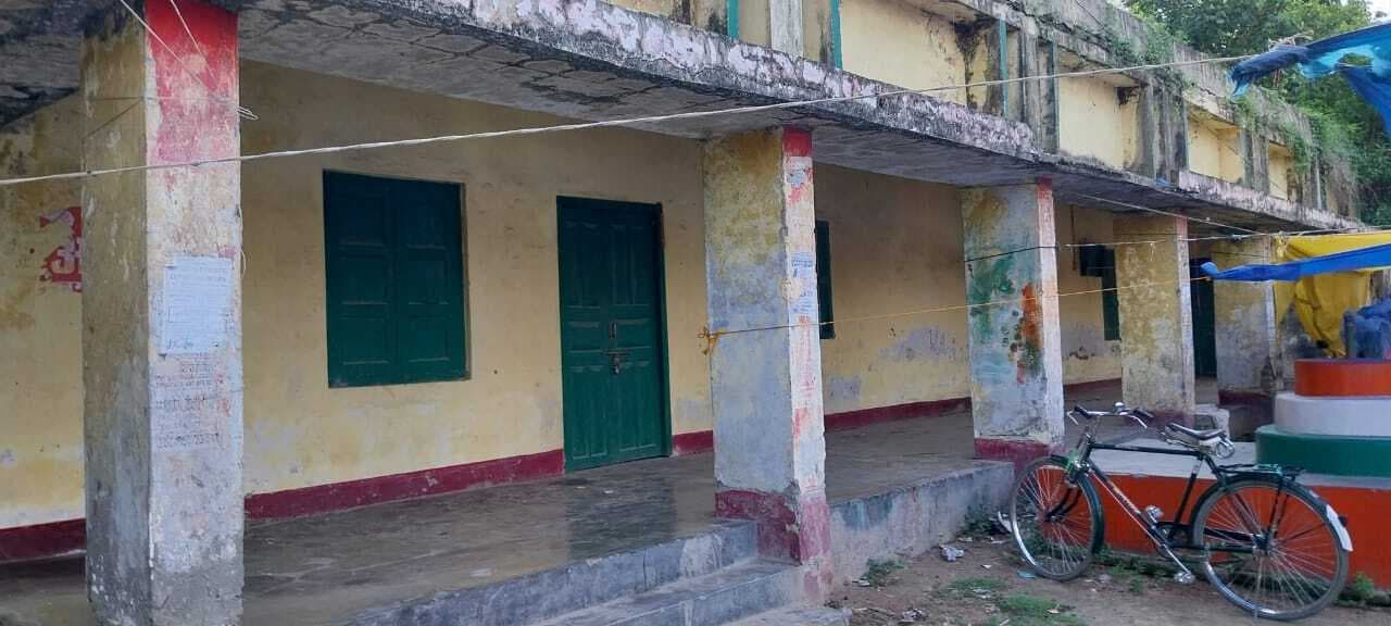 12 साल से पूर्णिया में चल रहा ग्रामीण कार्य विभाग का धमदाहा अनुमंडल कार्यालय