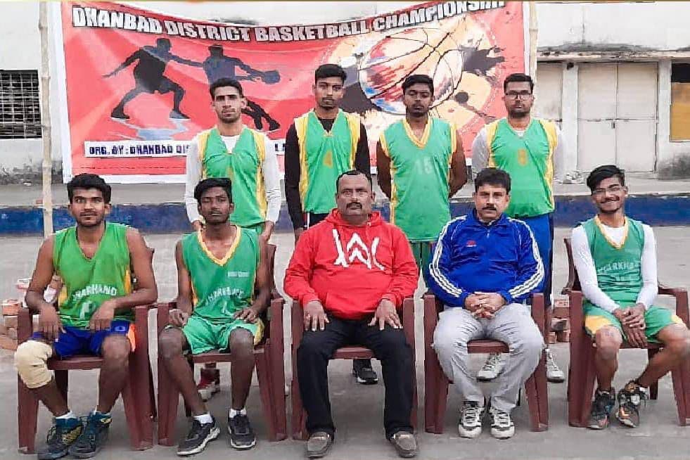 धनबाद में खिलाड़ियों के साथ यह कैसा खेल : जोश में रहते हैं खिलाड़ी, पर व्यवस्था के आगे हो जाते हैं फेल