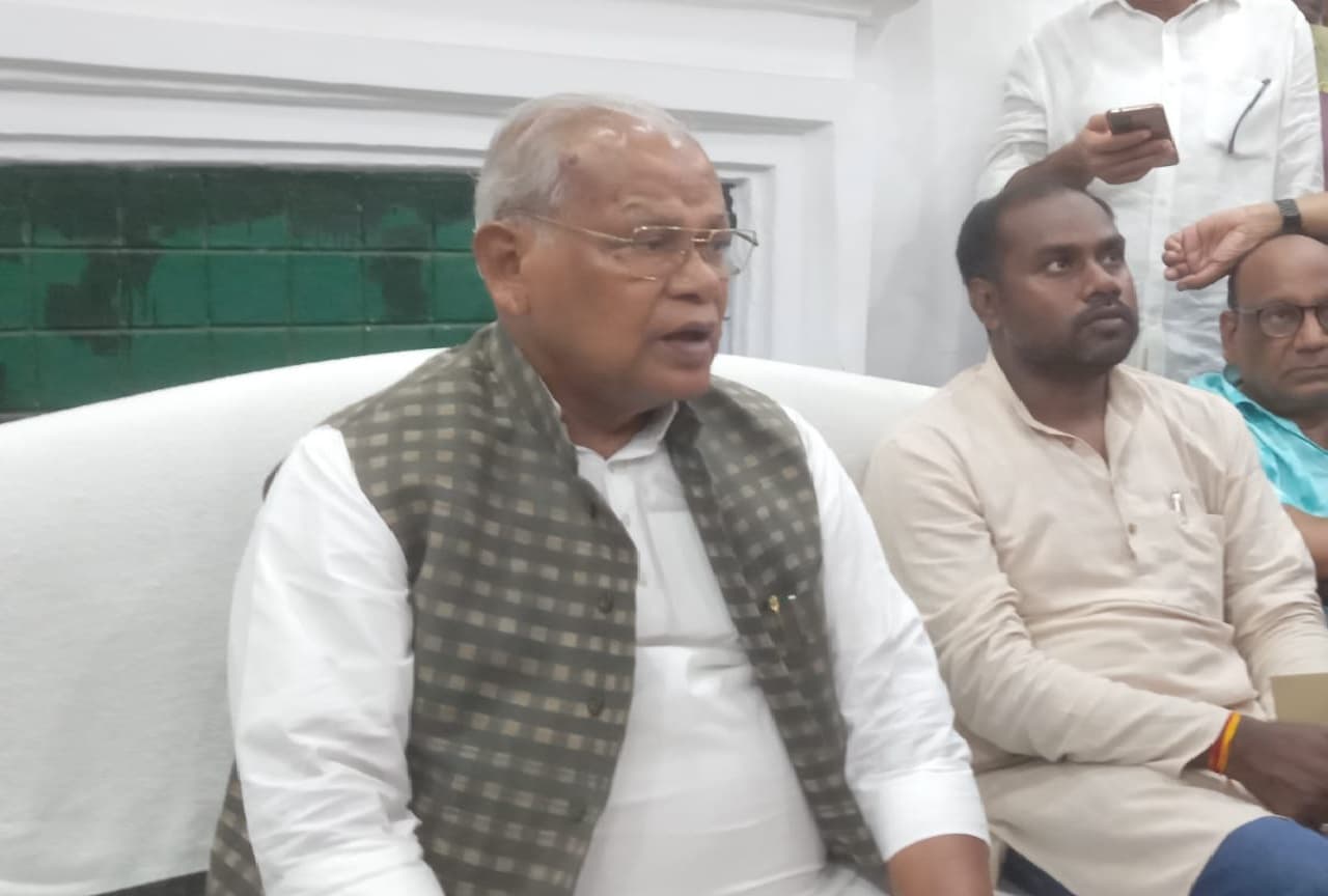 नरेंद्र मोदी के साथ मरते दम तक रहेंगे मांझी, कैबिनेट छोड़नेवाले बयान से मुकरे जीतनराम