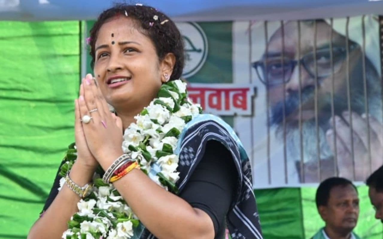 गांडेय विधानसभा उपचुनाव रिजल्ट 2024: 27149 वोटों से जीतीं कल्पना सोरेन, बीजेपी के दिलीप वर्मा को हराया