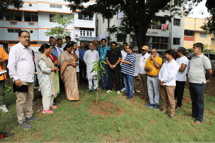 प्रभात खबर स्थापना दिवस पर 14 अगस्त तक कोल्हान में 1 लाख पौधे लगाने की लक्ष्य