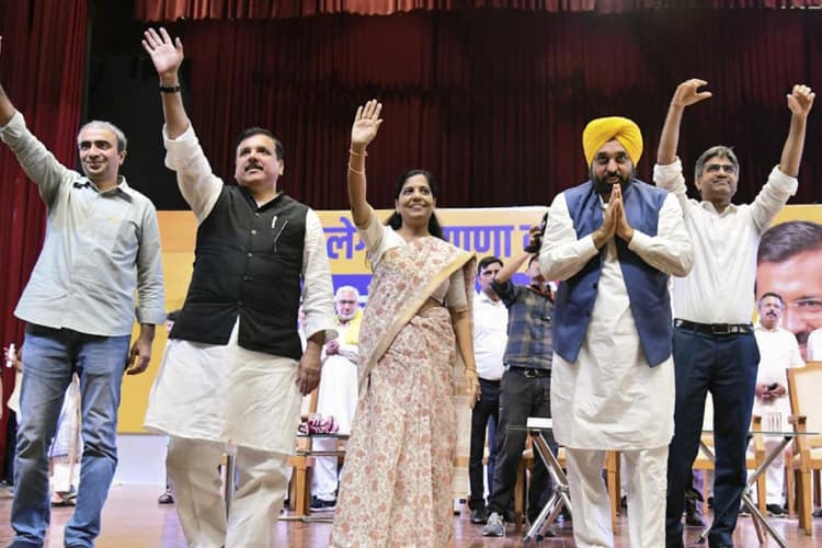 Arvind Kejriwal Rally Updates: 'तीन छात्रों की मौत का जिम्मेदार...', I-N-D-I-A गठबंधन की महारैली पर बीजेपी का तंज