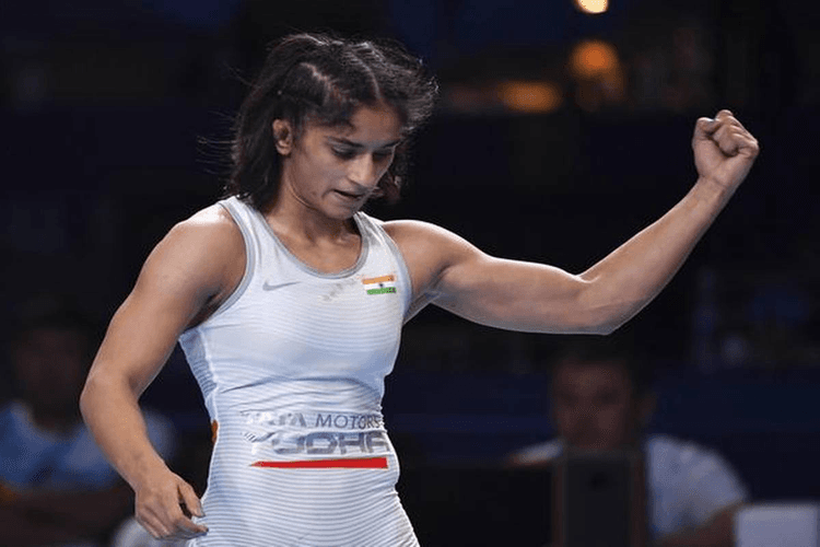 Paris Olympics 2024 से पहले विनेश फोगाट ने किया धमाका, स्पेन में जीता गोल्ड