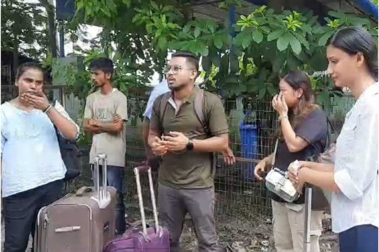 Bangladesh Protest : बांग्लादेश में हिंसा की घटना को लेकर राज्य सरकार चिंतित