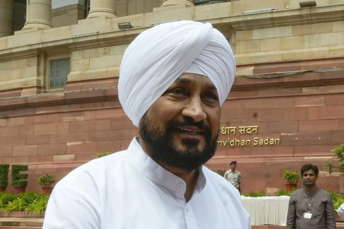 बीजेपी के हमले के बाद चरणजीत सिंह चन्नी की टिप्पणी से कांग्रेस ने काटी 'कन्नी', जानें पूरा मामला