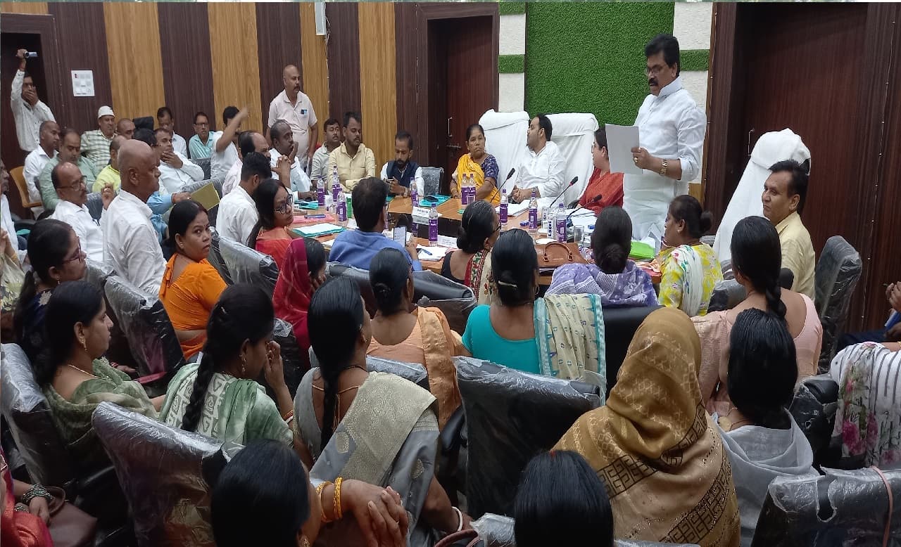 गया नगर आयुक्त का दो टूक, कहा शहर में जलापूर्ति योजना पर अब और खर्च संभव नहीं