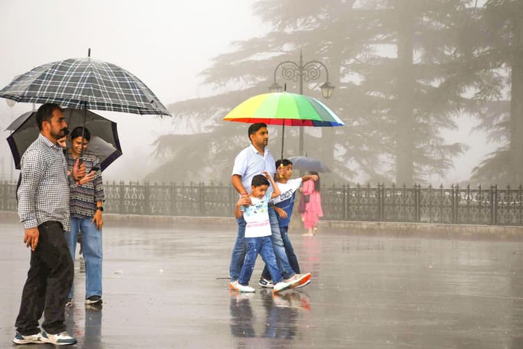 ग्लोबल वार्मिंग वर्षा को कैसे करती है प्रभावित