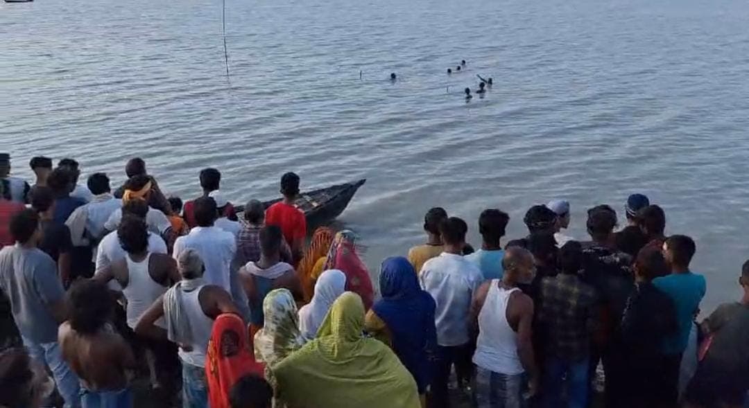 Bhagalpur Breaking: सावन की पहली सोमवारी पर बड़ा हादसा, गंगा स्नान के दौरान डूबने से चार की मौत
