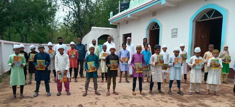 मोमिन कॉन्फ्रेंस के संस्थापक हमेशा याद किये जायेंगे : मौलाना अब्दुल