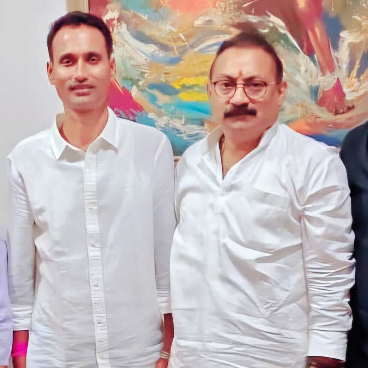 मंत्री अशोक चौधरी से मिला गौतम, सड़क निर्माण का मिला आश्वासन