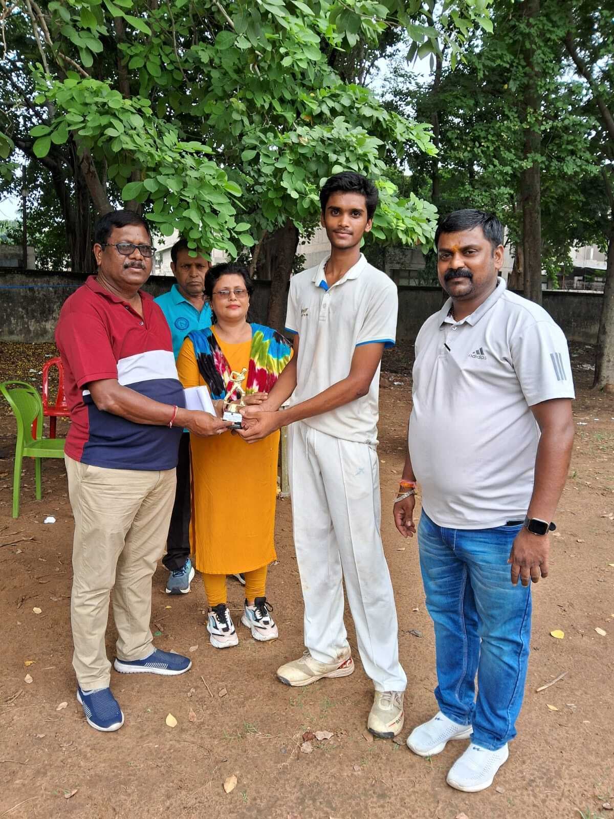 काशीडीह हाई स्कूल ने नरभेराम को 4 विकेट से हराया