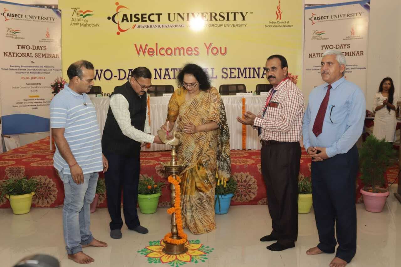 अपनी जड़ों से जुड़कर प्रकृति को नुकसान होने से बचायें : डॉ रचना