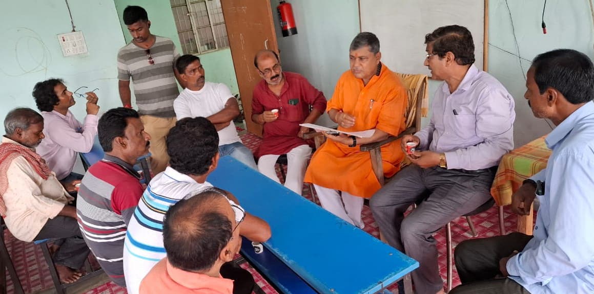 स्कूल के विकास के लिए महत्वपूर्ण प्रस्ताव निर्णय