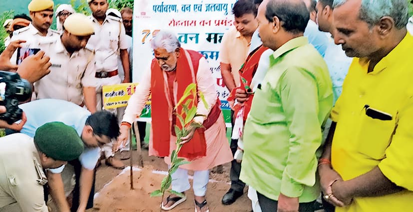 बिहार में चार करोड़ 10 लाख पौधे लगाये जायेंगे : मंत्री