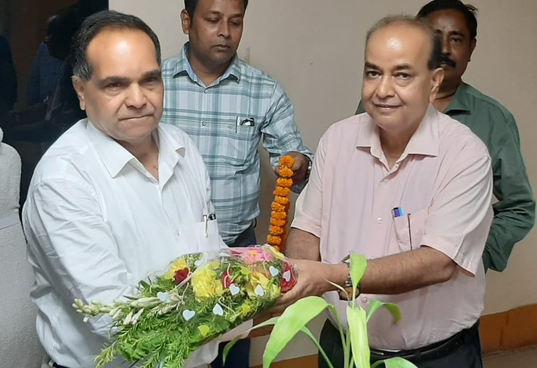 डॉ प्रमोद कुमार कनौजिया ने नये सिविल सर्जन के रूप में दिया योगदान