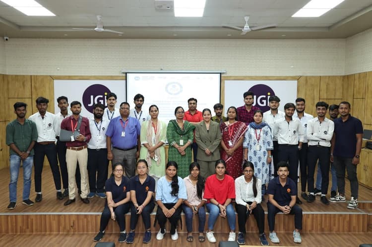 अरका जैन विश्वविद्यालय में स्पोर्ट्स वर्कशॉप आयोजित