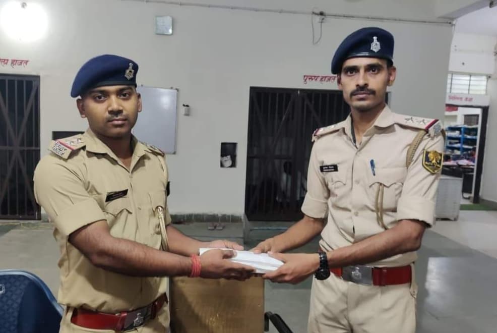 पूर्णिया से छिनतई की गयी राशि जुराबगंज से बरामद