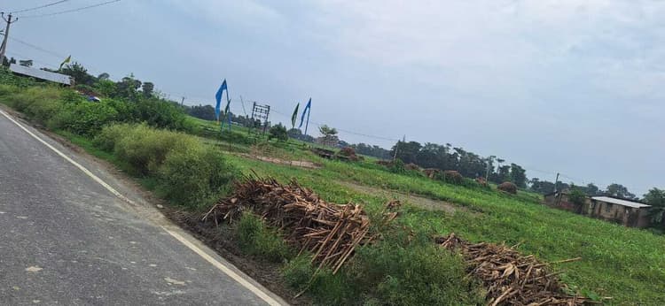 पैक्स गोदाम निर्माण में किया जा रहा व्यवधान