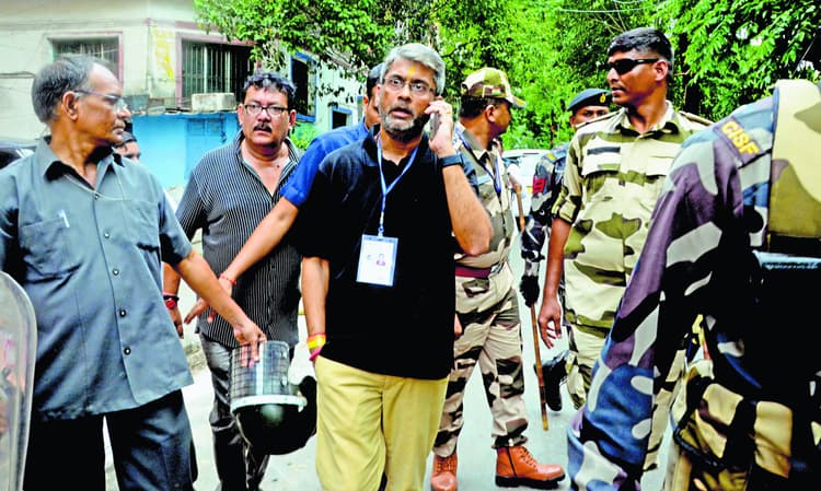 मानिकतला के 89 बूथों पर पुनर्मतदान की मांग